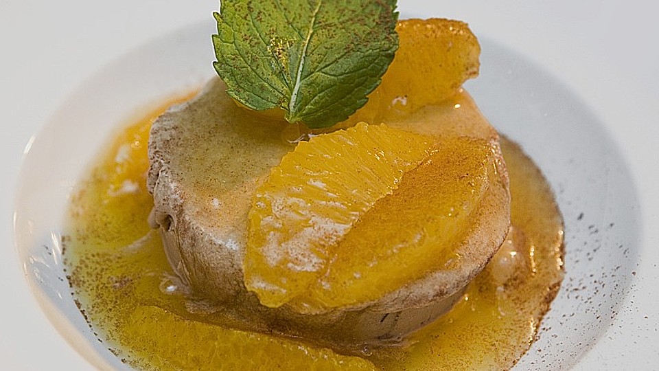 Lebkuchenparfait mit Gewürzorangen