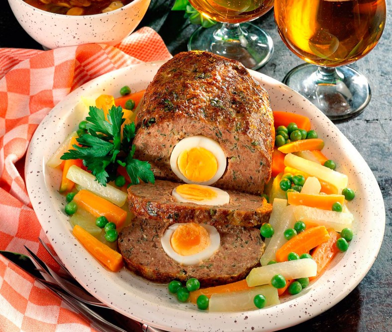 Gefüllter Hackbraten